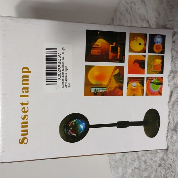 NIB Sunset Lamp, Sunset Projector Atmosphere Light - Picture 9 of 10